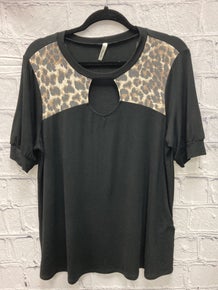 Lilypad top - black top with leopard shoulders and keyhole