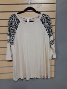 Lilypad Cream and Leopard top w/leopard sleeve accent